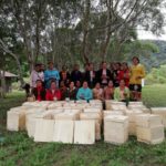 Solidarité entre villages et sécurité économique grâce à l'apiculture et au contrôle de qualité participatif à Xiengkuang (RDP Lao)