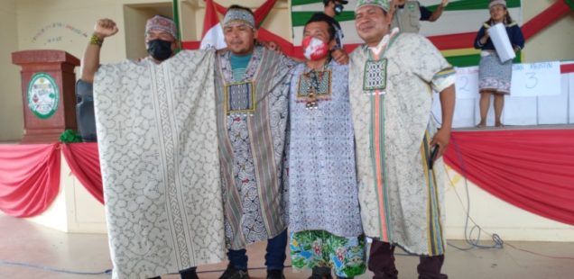 A self-organized Guardias indígenas protects the territory of life  of the Shipibo-Konibo-Xetebo people in the Peruvian Amazon