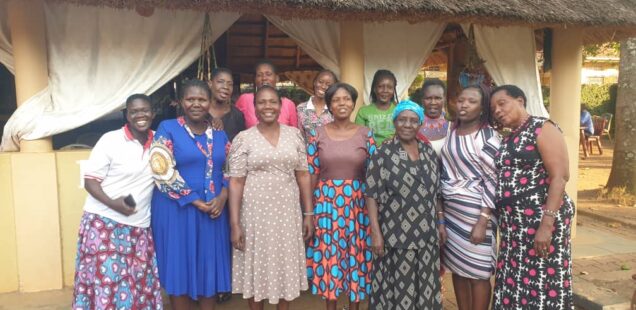 Investigación-acción participativa para reforzar una red de solidaridad mutua hacia la mediación y la paz en Gulu (Uganda)